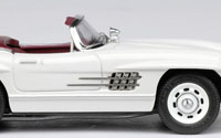 1:43 MB 300 SL Roadster, white-red (SCHUCO, 450253600)