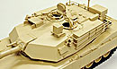1:35 Американский танк M1A2 Abrams, 2 фигуры (Tamiya, 35269)