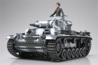1:35 Немецкий танк Panzerkampfwagen III модификация N с алюминевым стволом и фототравлением (Tamiya, 35290)