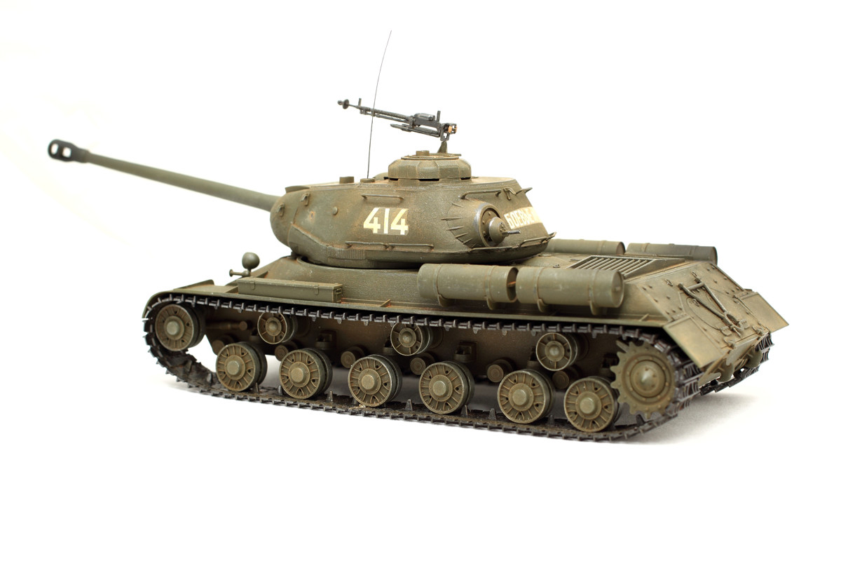 Ис 2 модель. Сборная модель zvezda танк ис2. Модель танка ИС 2. ИС 2 сборная модель звезда 1.35. Звезда Советский танк ИС-2.